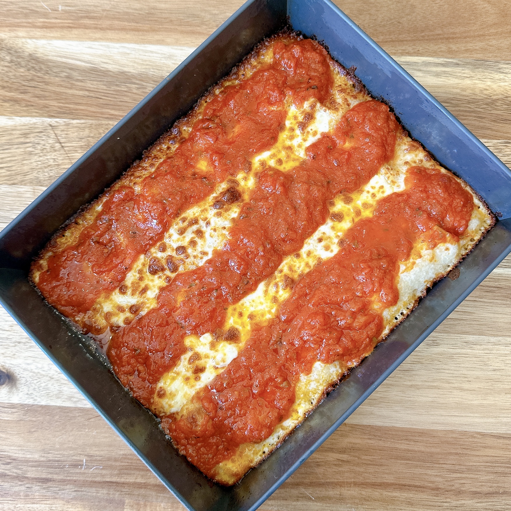 Detroit-Style Pizza - Van Eerden Foodservice