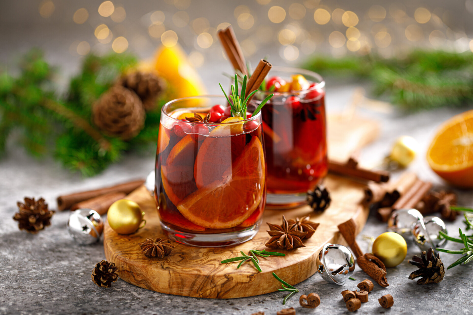 Spiced Holiday Punch - Van Eerden Foodservice
